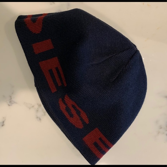 SOLD: Diesel knit cap - Picture 2 of 3